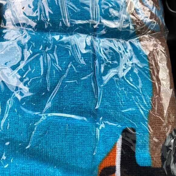 Rugged Ridge 14230.01 Beach Towel. Jeep On The Beach ( Ready To Rock) New - Picture 3 of 8